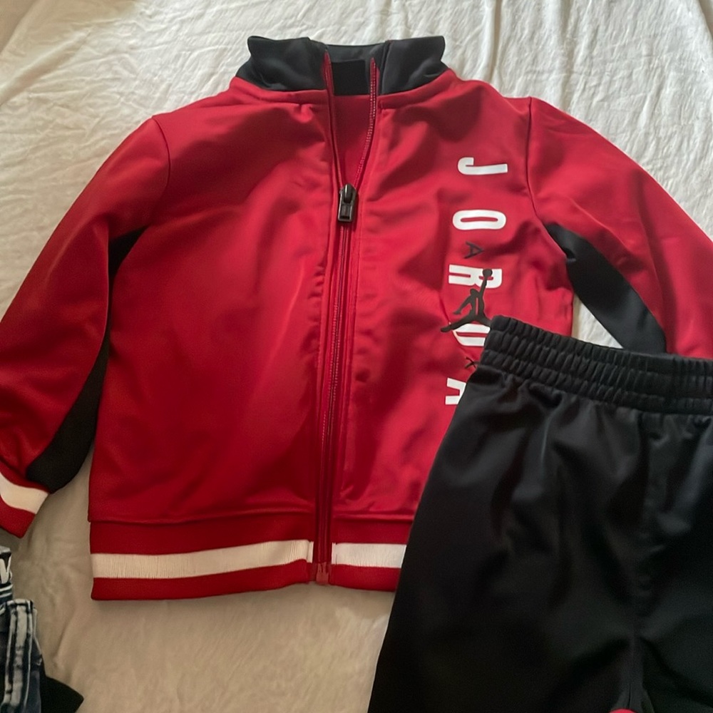 18m Jordan Red/Black Tracksuit Set